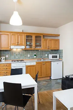Picasso Apartments Прага